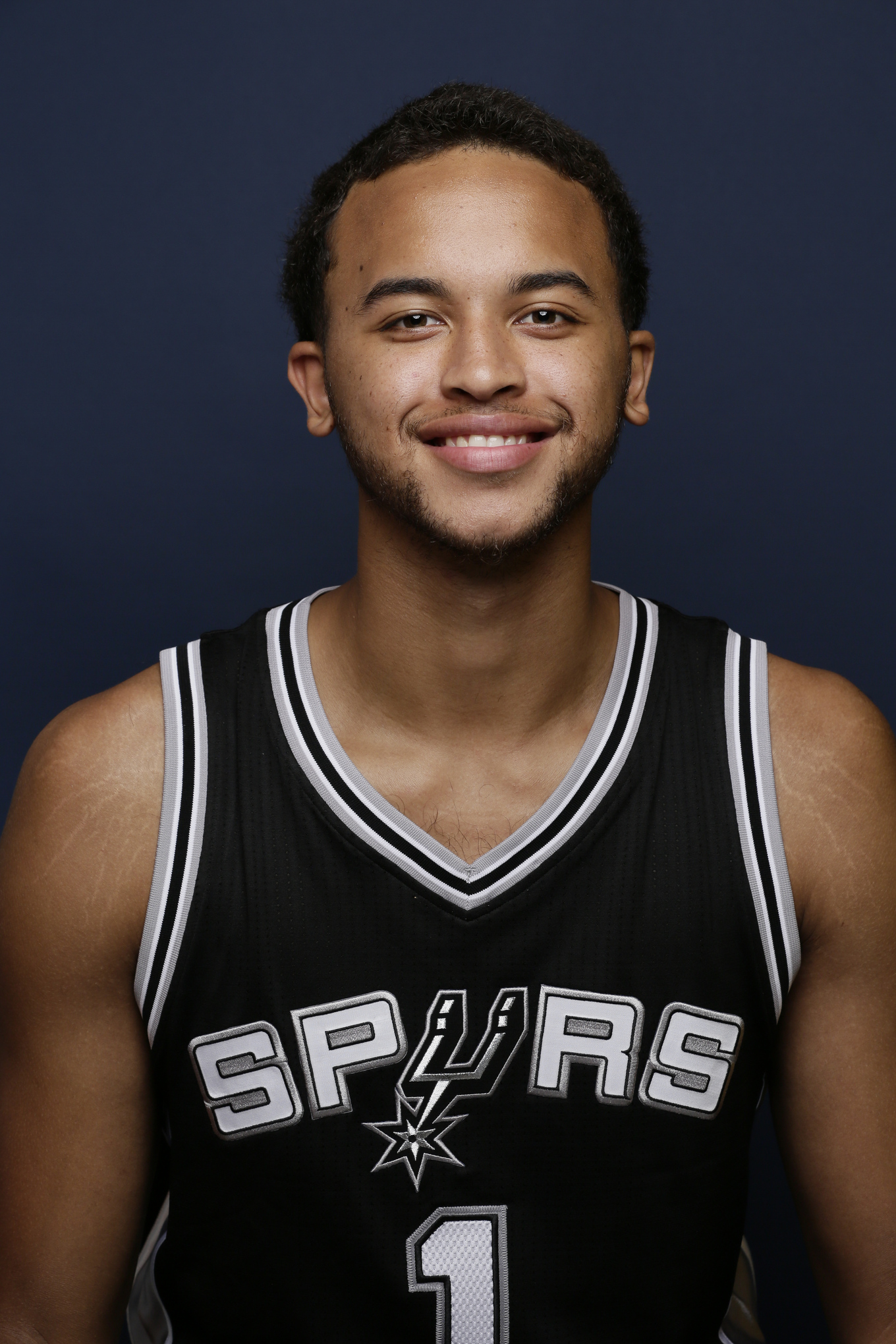 Kyle-anderson-nba-rookie-day-15