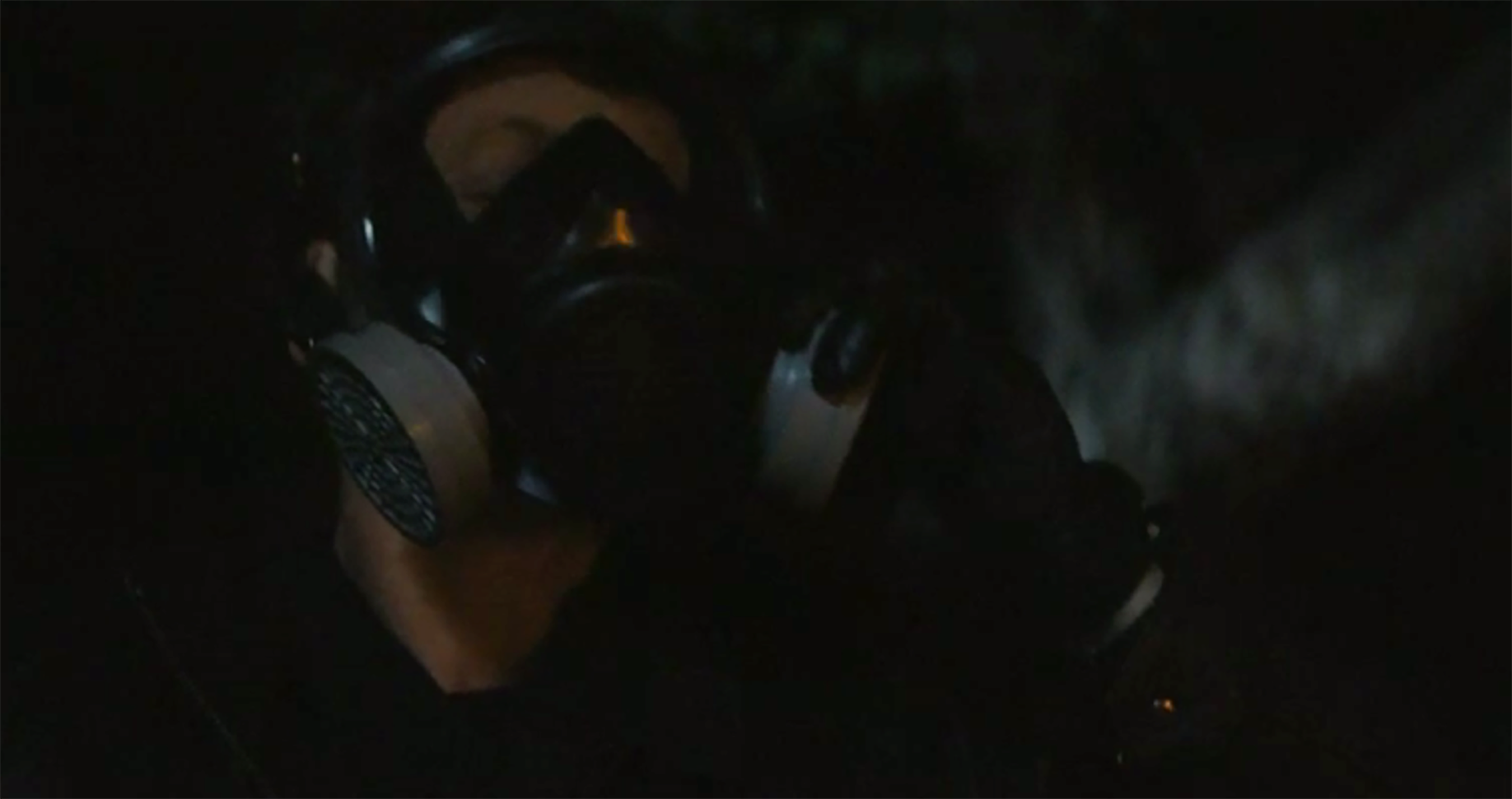 Vince - gas mask