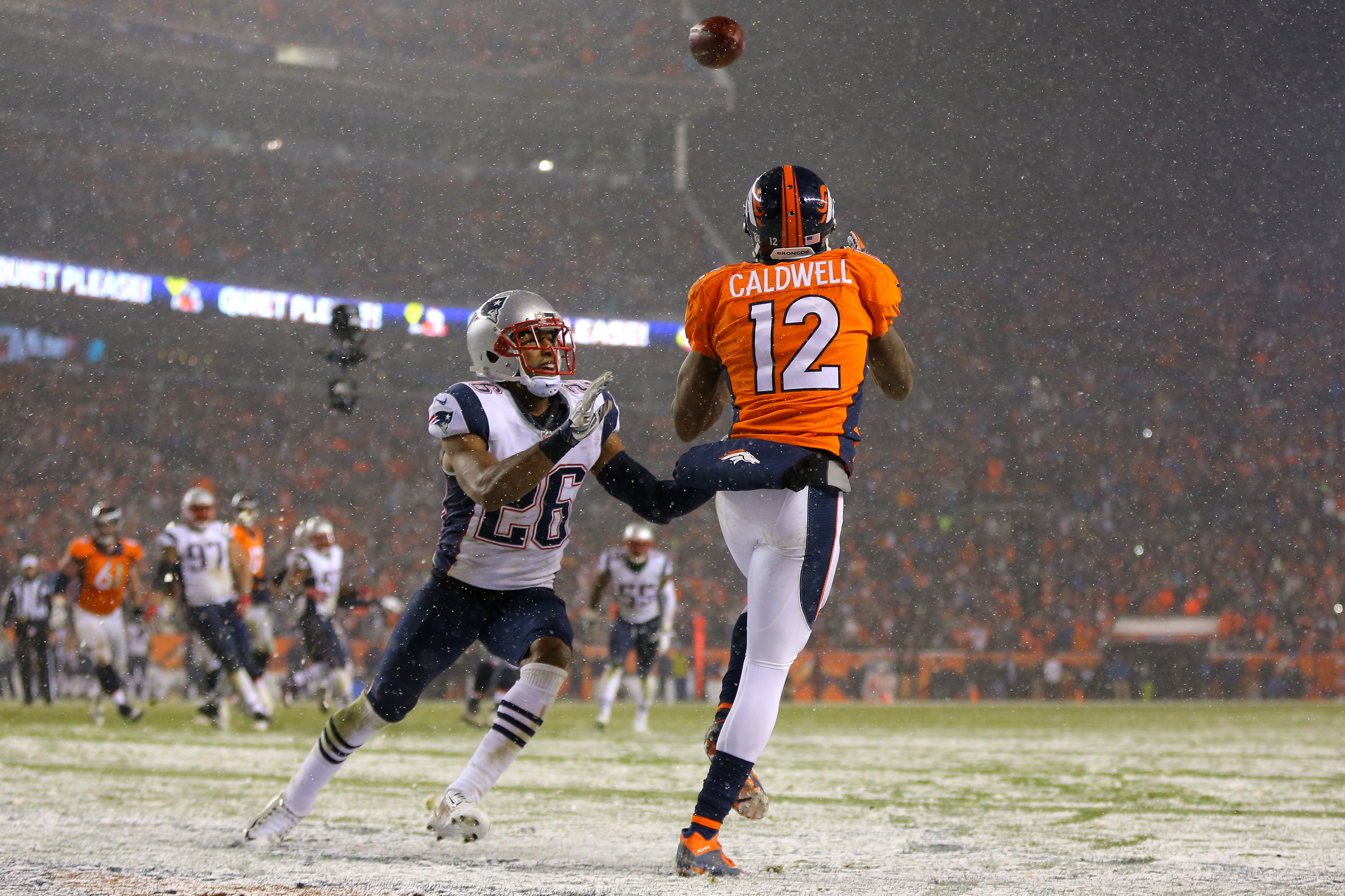 Andrew Caldwell touchdown Patriots snow