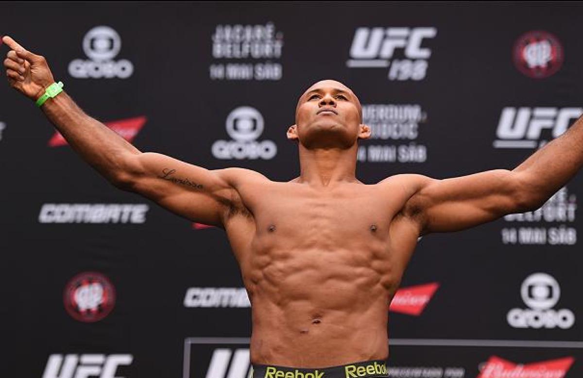 UFC-208-Jacare-Souza-No-One-Can-Stop-Me_620738_OpenGraphImage.0.jpg