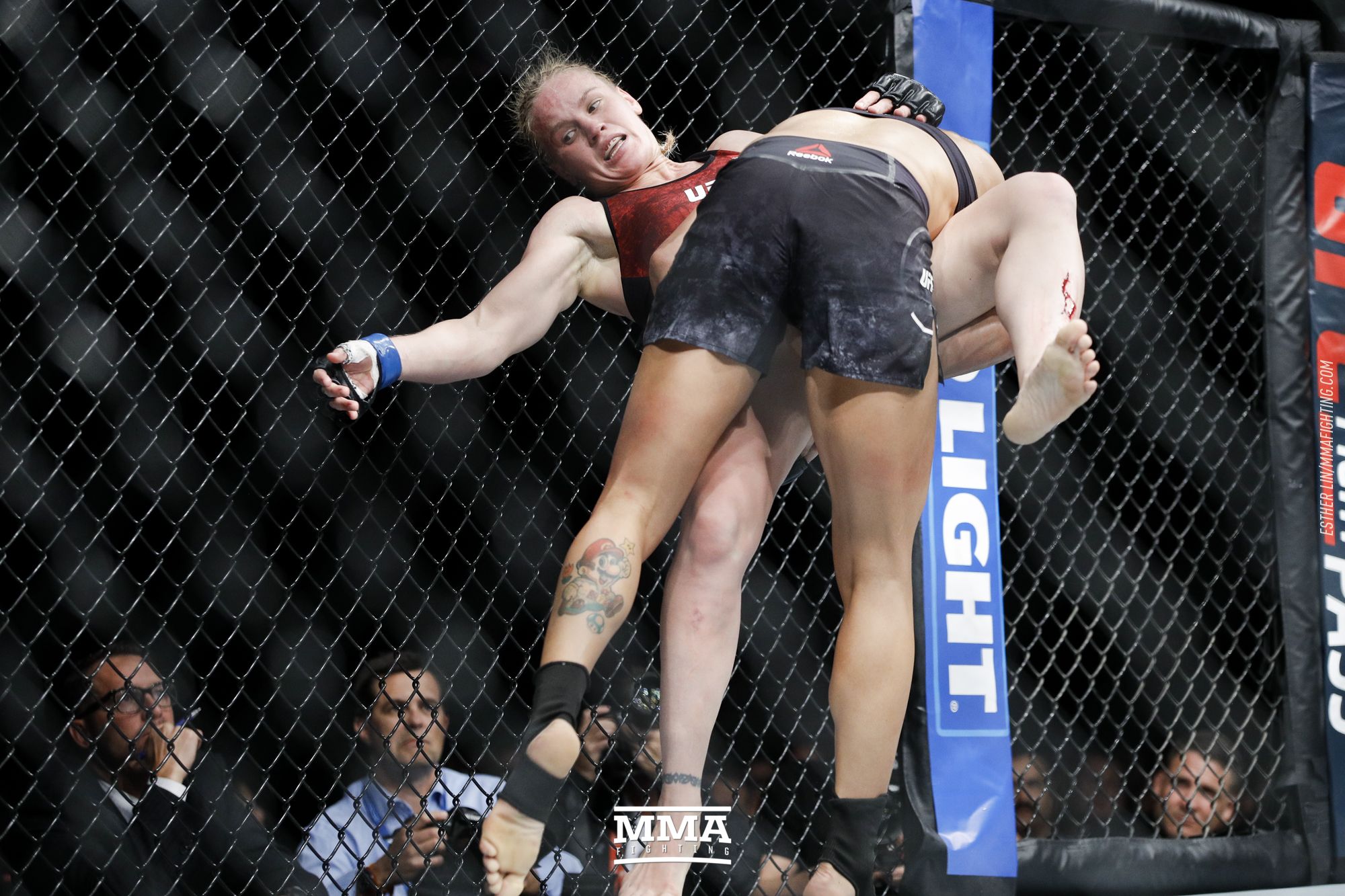 Amanda nunes feet - 🧡 UFC 215: Amanda Nunes vs. Valentina Shevchenko Toe t...